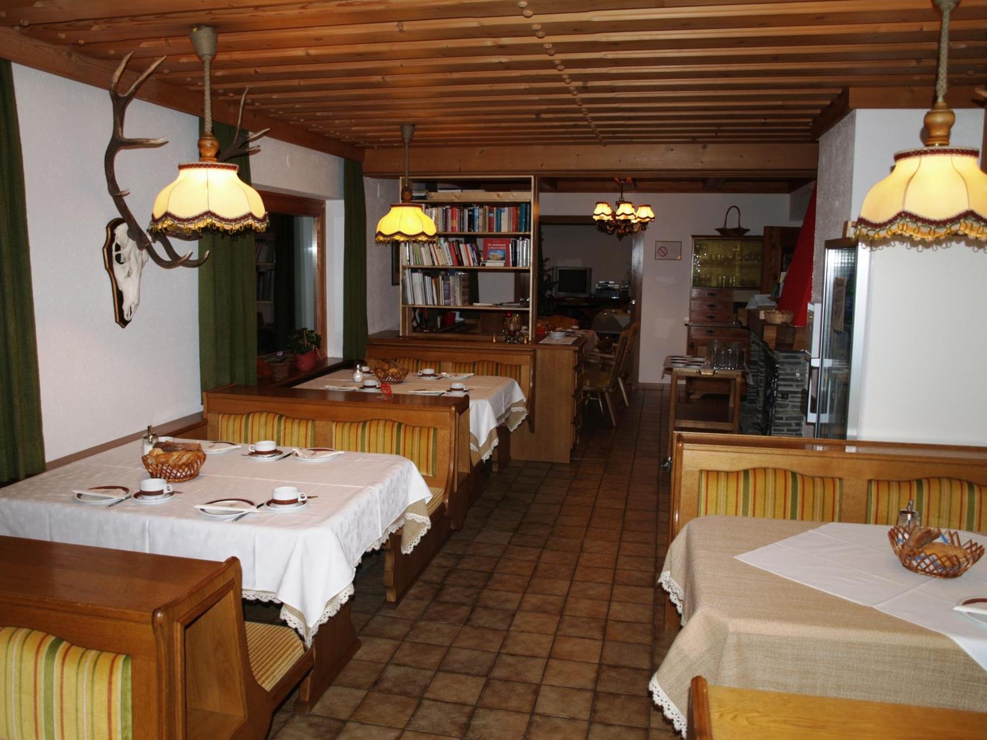 Gaestehaus Hubertus Malta Eksteriør billede